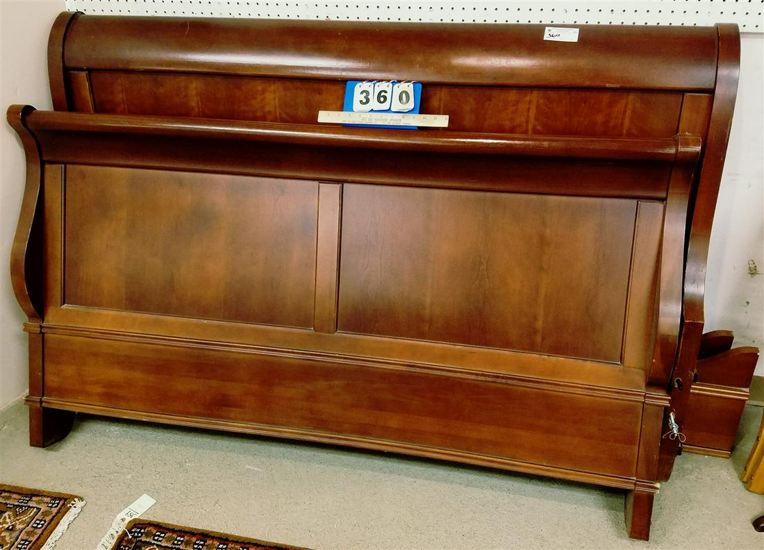 QUEEN CHERRY SLEIGH BED: QUEEN CHERRY SLEIGH BED