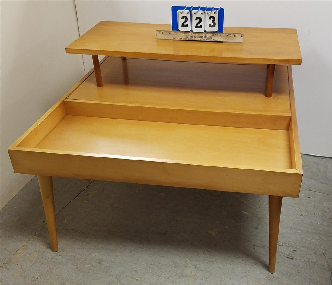 MID CENTURY PAUL MCCOBB MAPLE STEP DOWN STAND 21"H X: MID CENTURY PAUL MCCOBB MAPLE STEP DOWN STAND 21"H X 30"W X 30"D