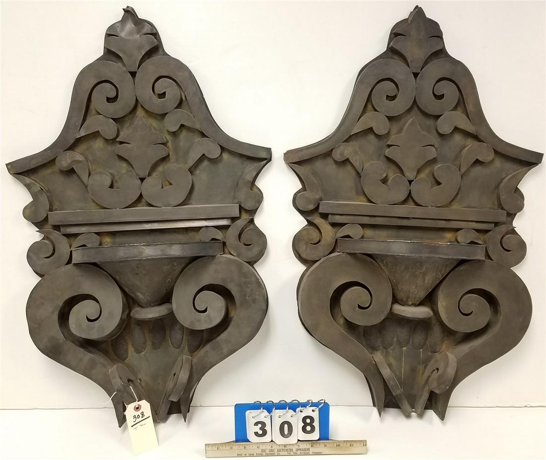 PR TOLE SHELVES 33"H X 21"W X 6 1/2"D (1 of 1)