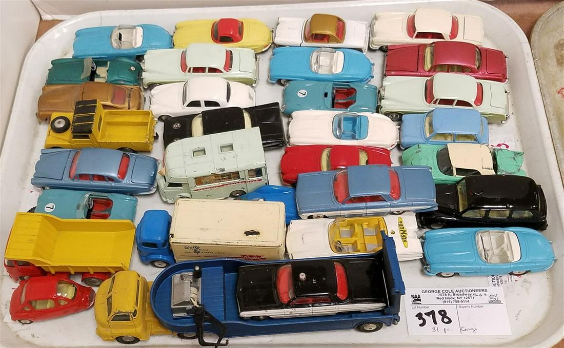 TRAY 31 50'S-60'S CORGI TOY VEHICLES (1 of 1)