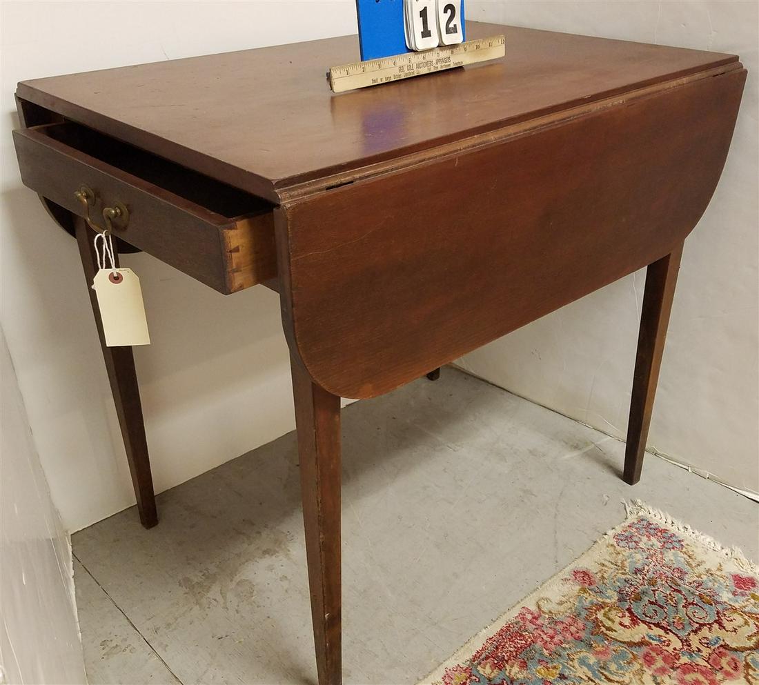 EARLY 19TH CENTURY HEPPLEWHITE CHERRY PEMBROKE TABLE 28 (1 of 2)