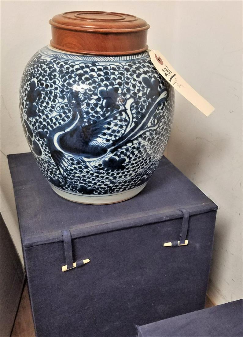 EARLY 19th c. CHING GINGER JAR, 8". W/ BX (1 of 11)