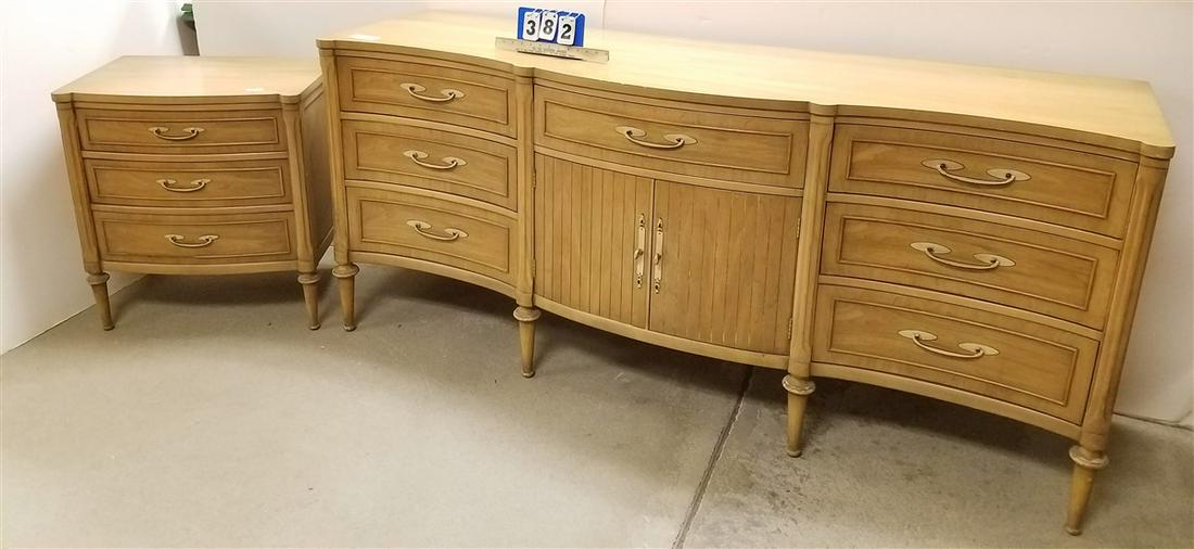 60'S PICKLED OAK 6 DRAWER CHEST, 32.5"H X 6'W X 20"D W/ (1 of 1)