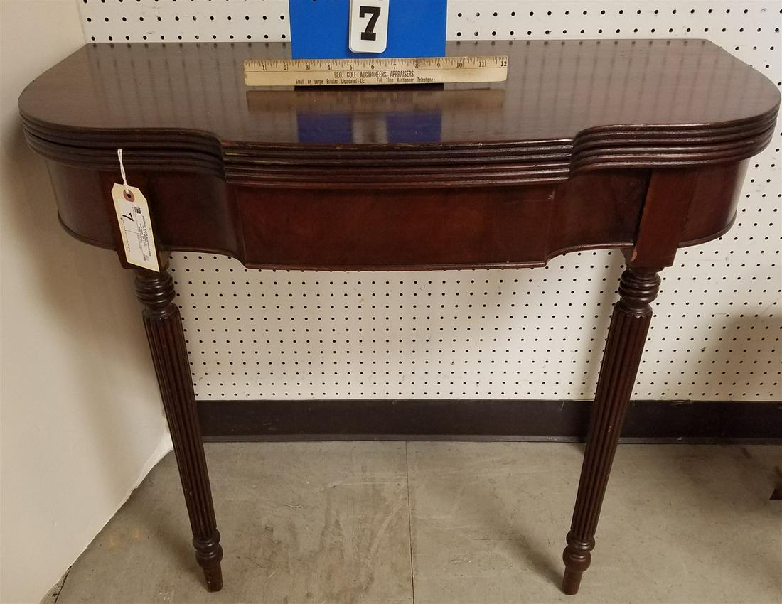 SHERATON STYLE MAHOG. GAME TABLE, 30.5"H X 35.5"W X (1 of 1)