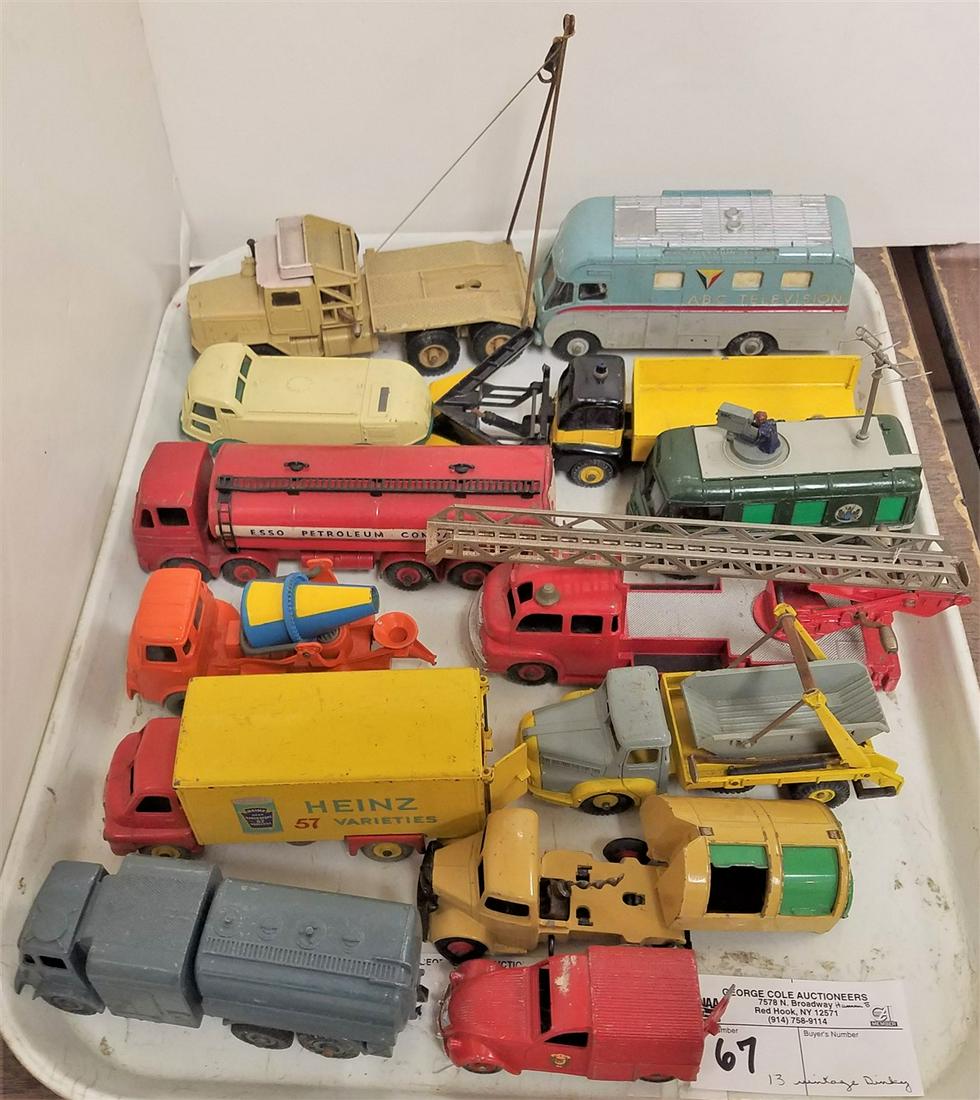 TRAY 13PC. VINTAGE DINKY VEHICLES (1 of 1)