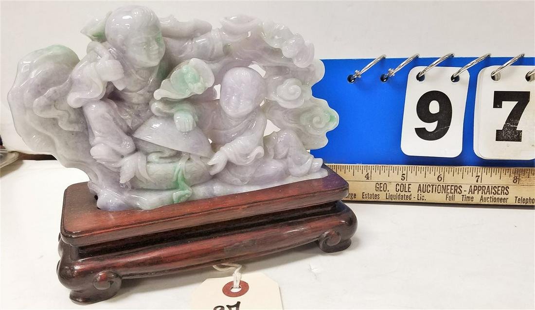 BURMESE JADE GROUP, 4.25"H X 7.25"L: BURMESE JADE GROUP, 4.25"H X 7.25"L