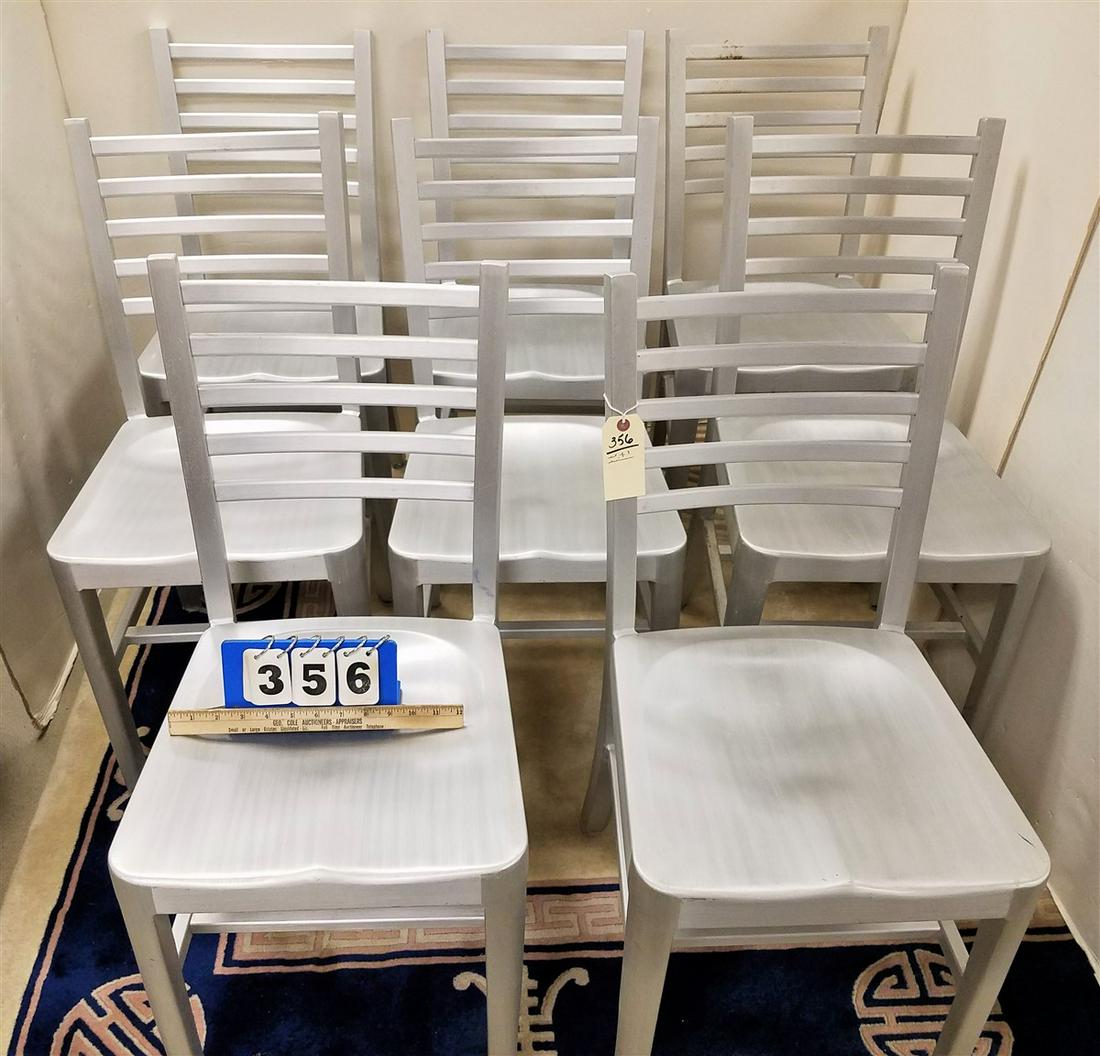 SET 8 ALUMINUM CHAIRS (1 of 2)