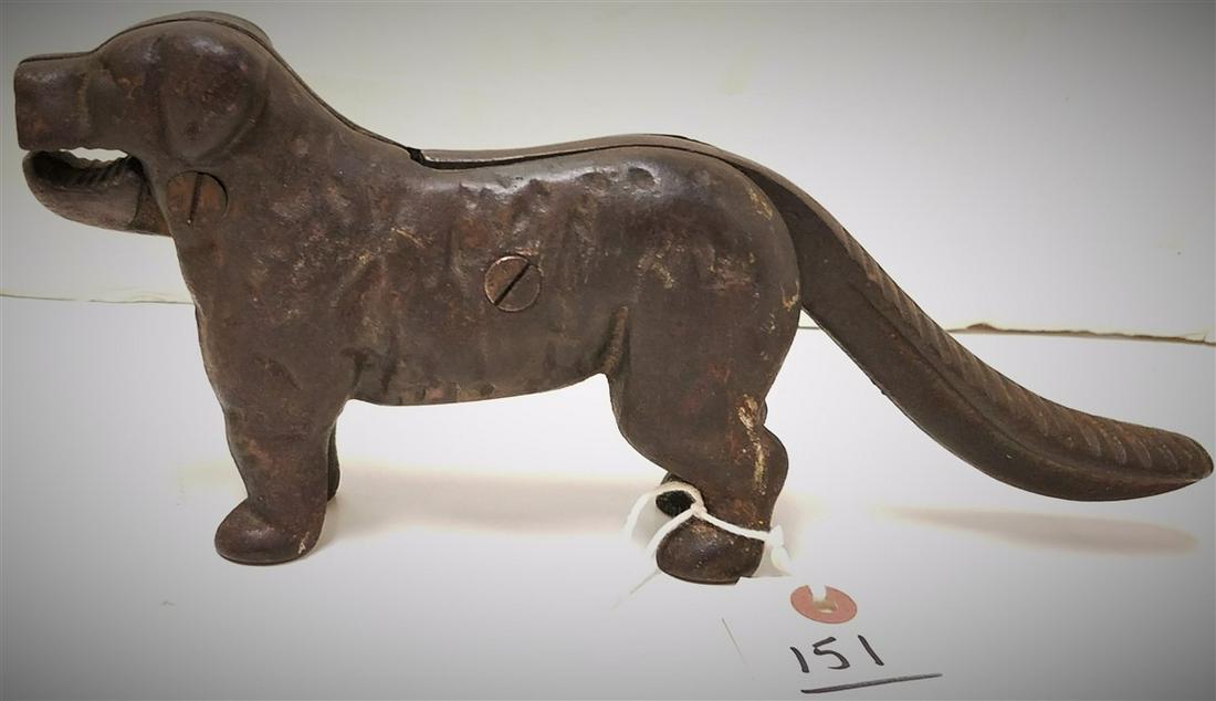 VINTAGE CAST IRON DOG NUT CRACKER, 4.5"H X 11"L (1 of 2)