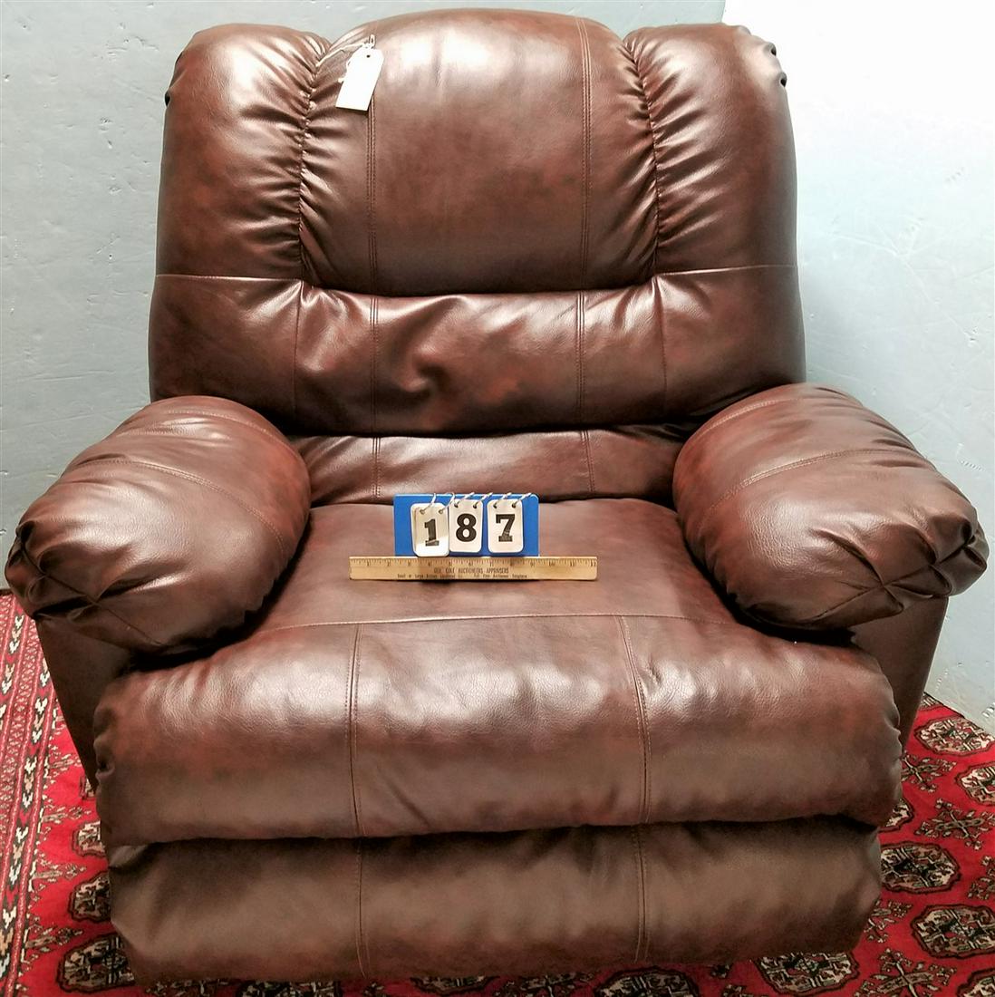 NEW FAUX LEATHER RECLINER: NEW FAUX LEATHER RECLINER