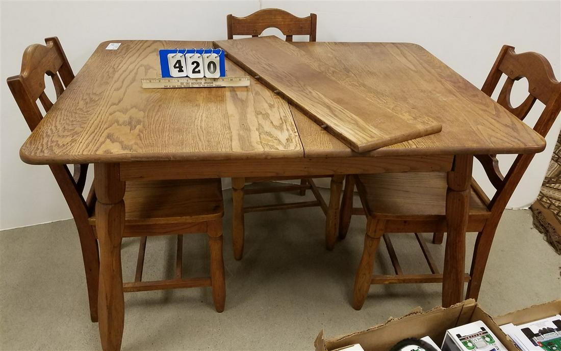 OAK KITCHEN TABLE W/ LEAF AND 3 CHAIRS (1 of 2)