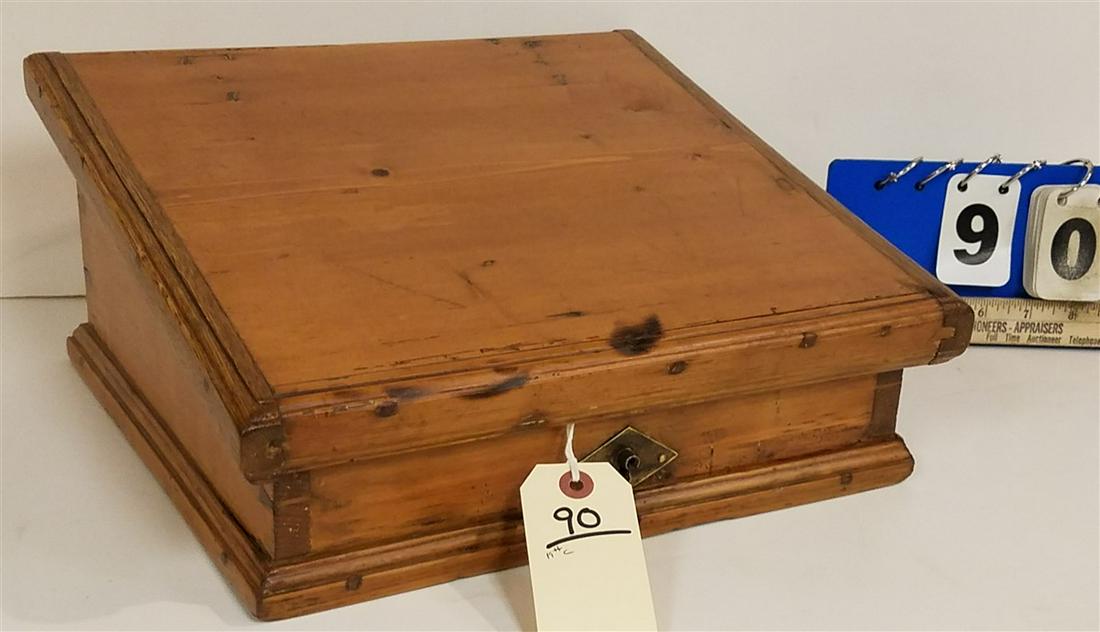 PRIM DOVETAILED PINE LIFT TOP LAP DESK 6 1/2"H X14"W X: PRIM DOVETAILED PINE LIFT TOP LAP DESK 6 1/2"H X14"W X 12"D W/ GREAT WROUGHT HINGES