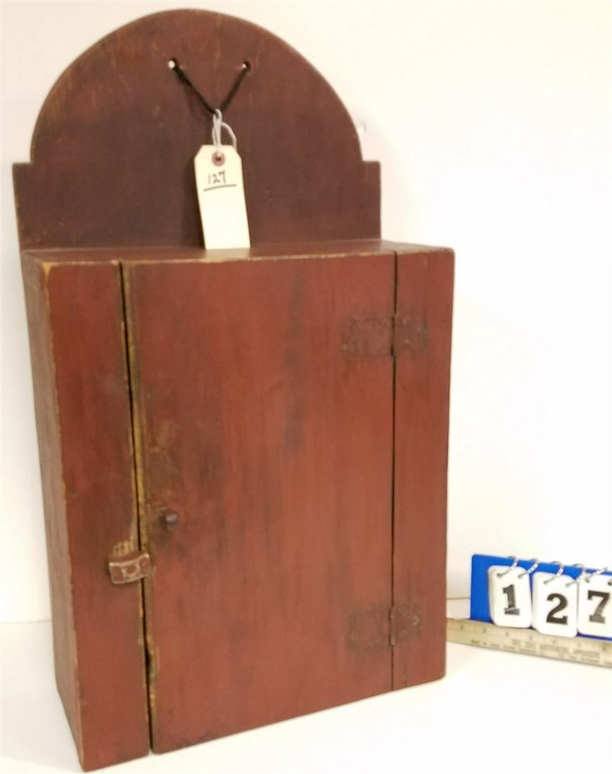 PRIM. PTD. 1 DOOR WALL CABINET, 26.5"H X 15"W X 6.5"D: PRIM. PTD. 1 DOOR WALL CABINET, 26.5"H X 15"W X 6.5"D