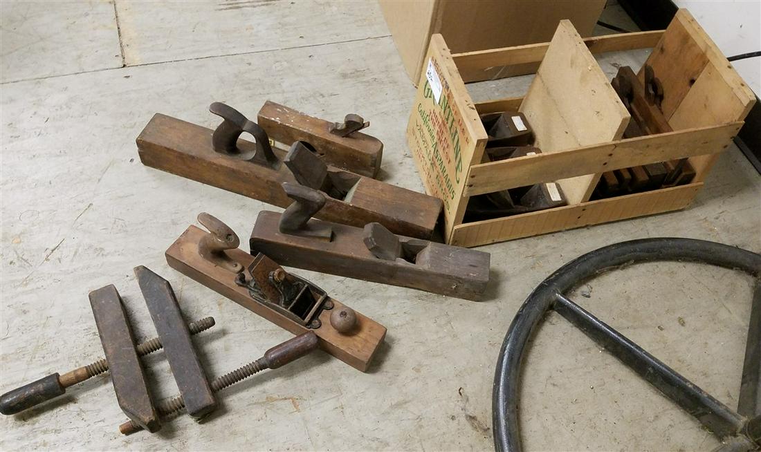 LOT WOOD PLANES + CLAMPS: LOT WOOD PLANES + CLAMPS