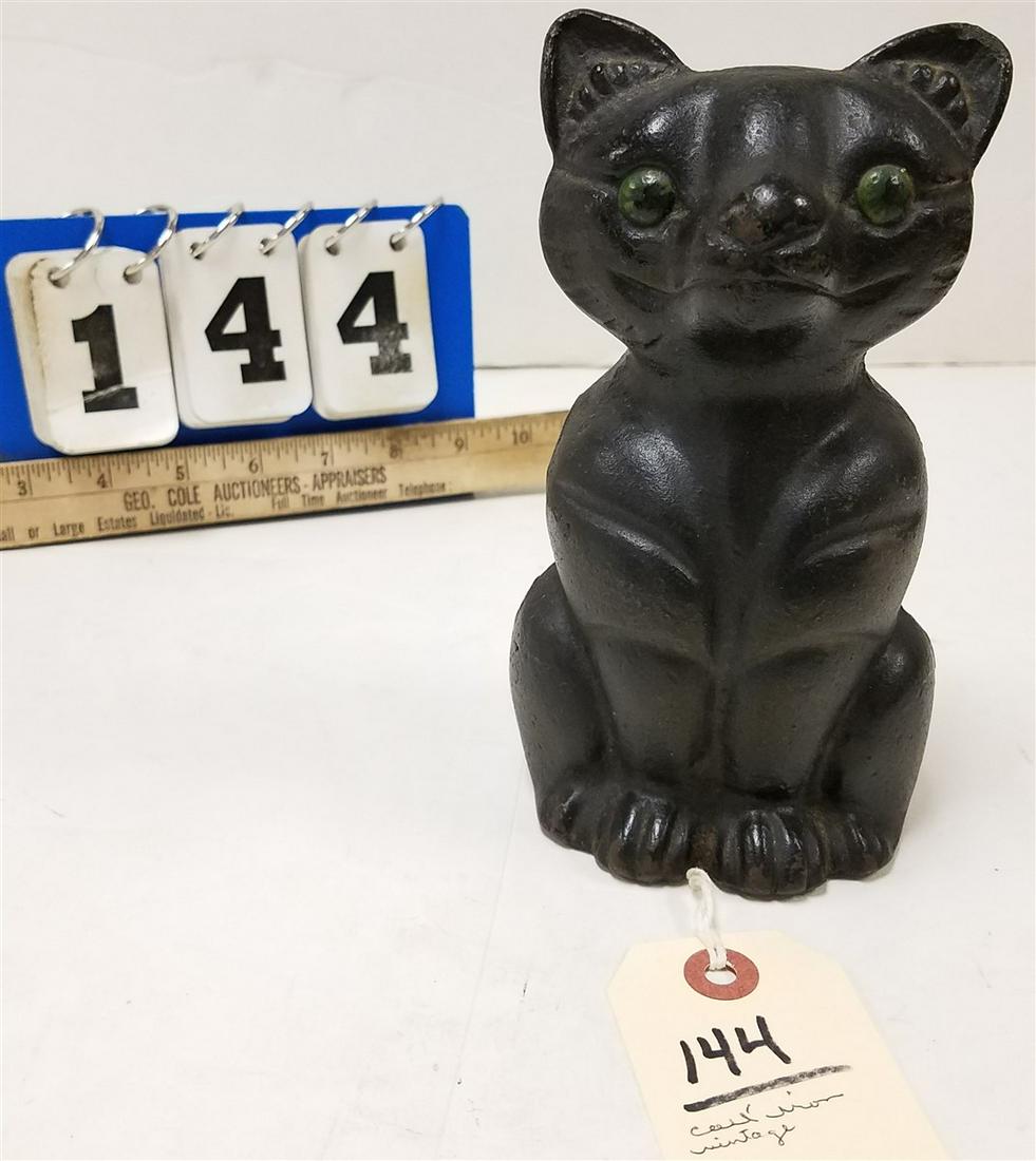 VINTAGE CAST IRON CAT DOORSTOP, 7": VINTAGE CAST IRON CAT DOORSTOP, 7"