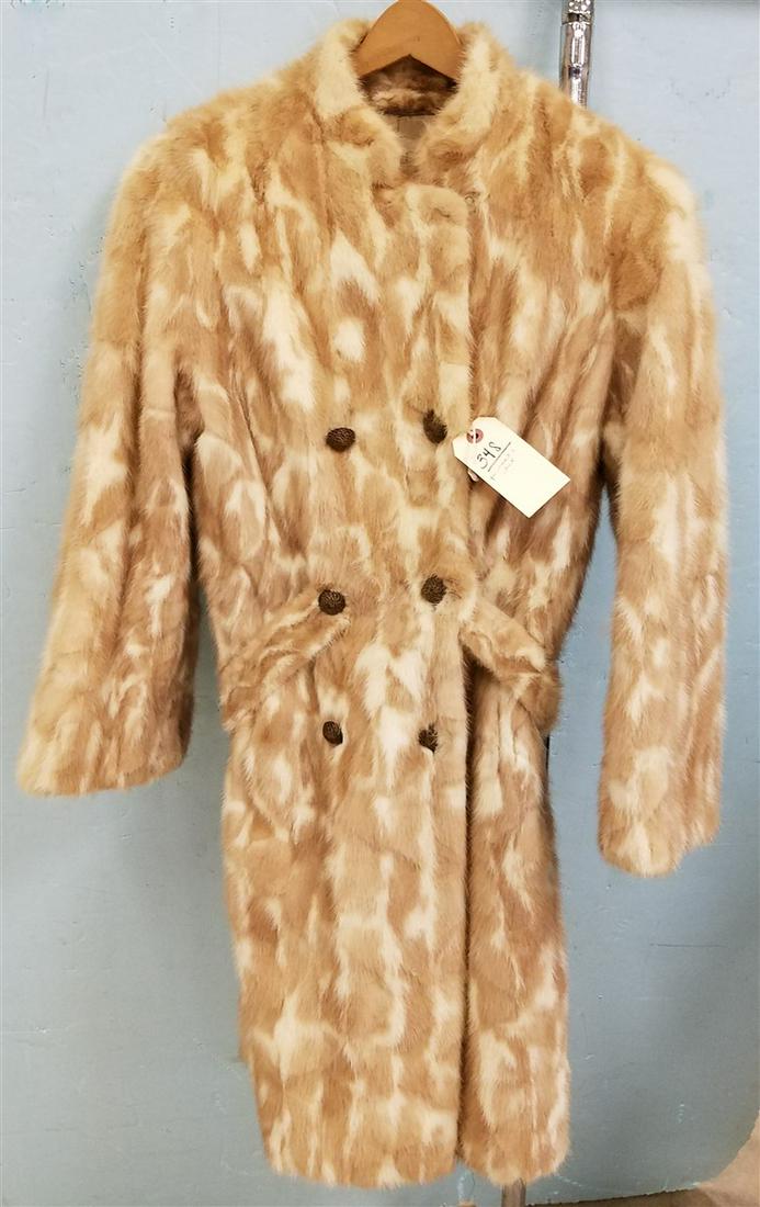 FUR COAT + HAT (1 of 2)