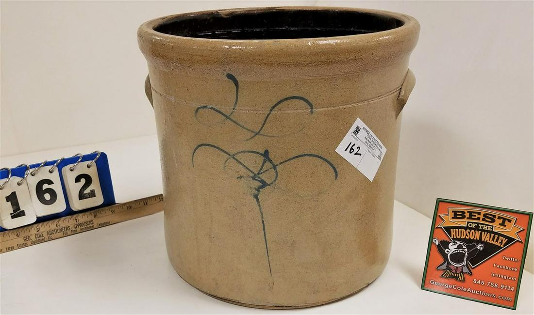 4 GAL. BLUE DEC. CROCK (1 of 3)