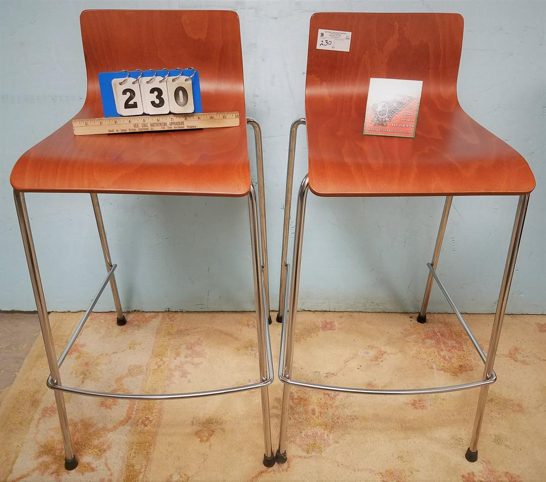 CHROME BASE BAR STOOLS (1 of 3)