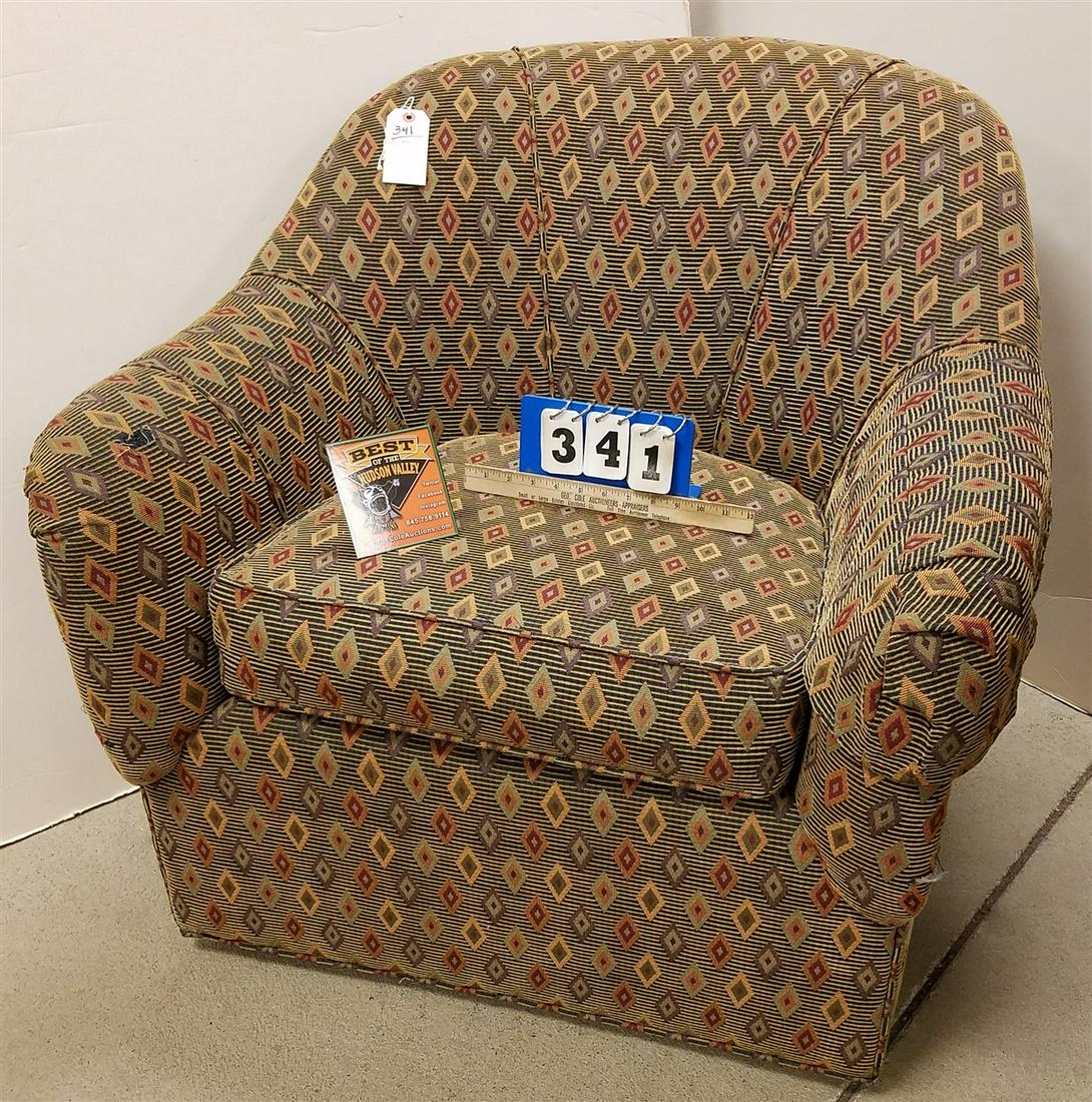 SWIVEL UPHOLS. CHAIR, ETHAN ALLEN (1 of 2)