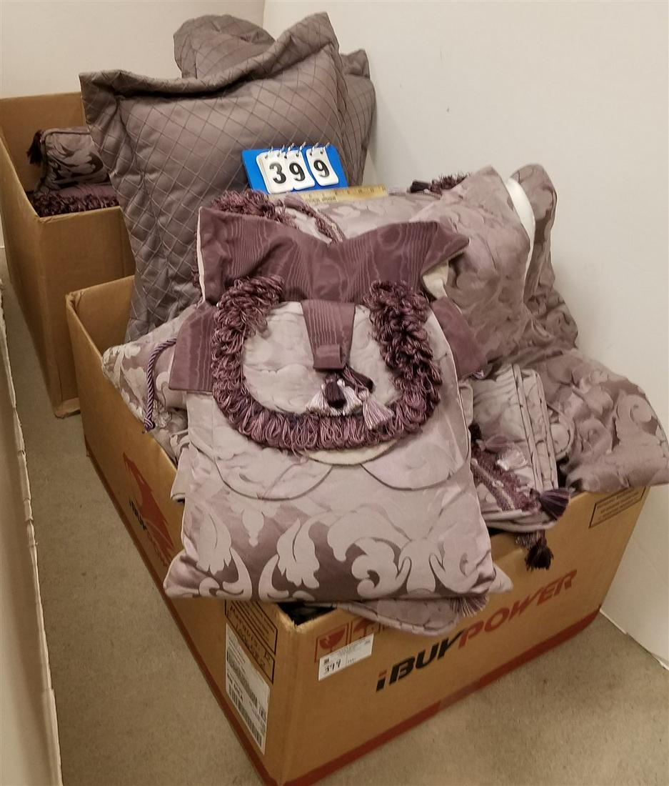 2 BXS KING COVERLET, PILLOWS, ETC. (1 of 2)