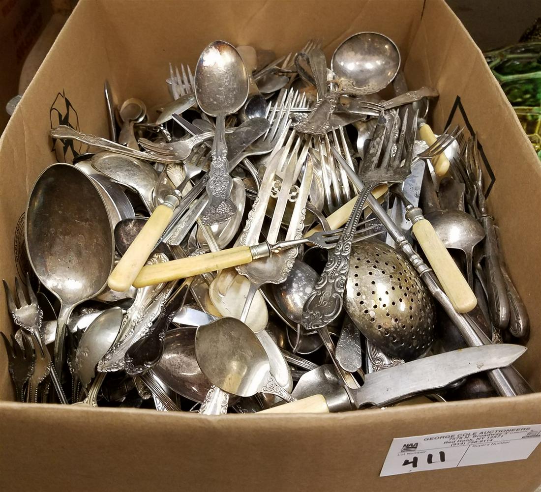 BX SILVERPLATE FLATWARE (1 of 3)