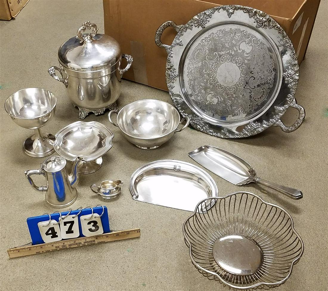 BX SILVERPLATE SERVING PCS. (1 of 1)