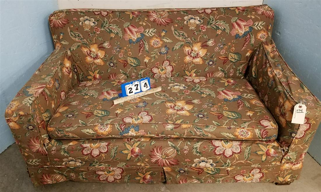 UPHOLS. SETTEE: UPHOLS. SETTEE