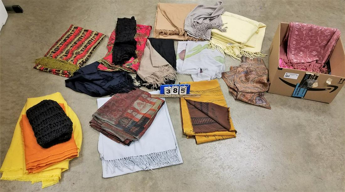 BX. SCARVES (1 of 4)