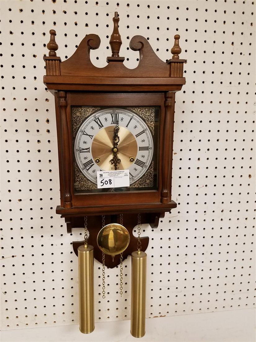HAMILTON WALL CLOCK (1 of 2)