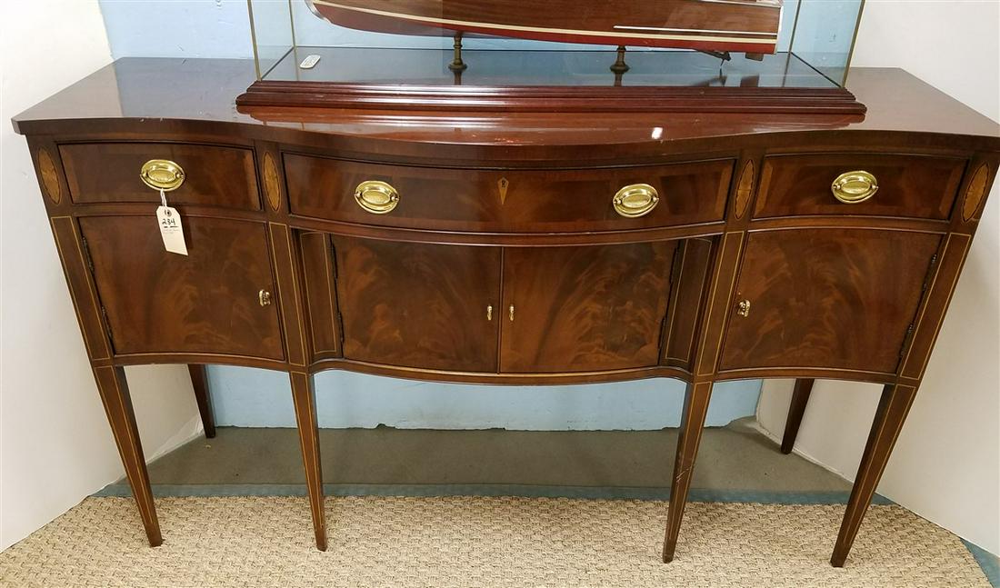 COLONIAL JAMES RIVER COLL. HEPPLEWHITE STYLE MAHOG. (1 of 2)