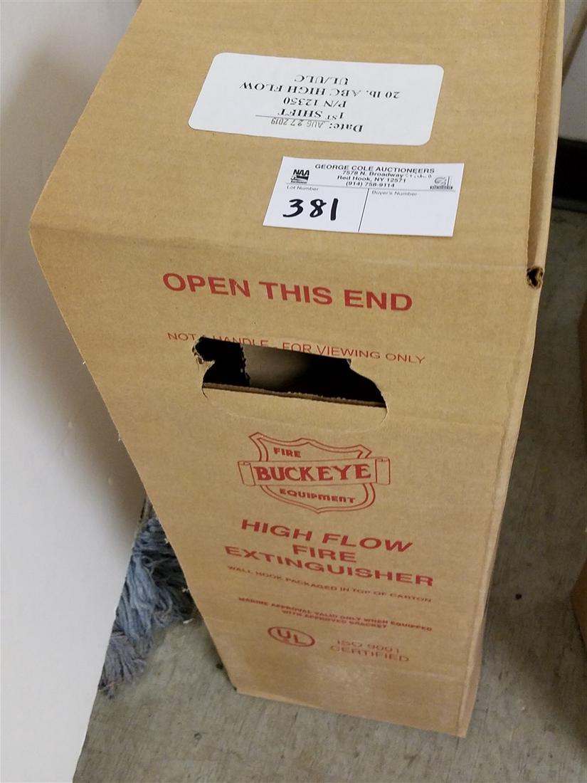 NEW BX'D FIRE EXTINGUISHER (1 of 2)