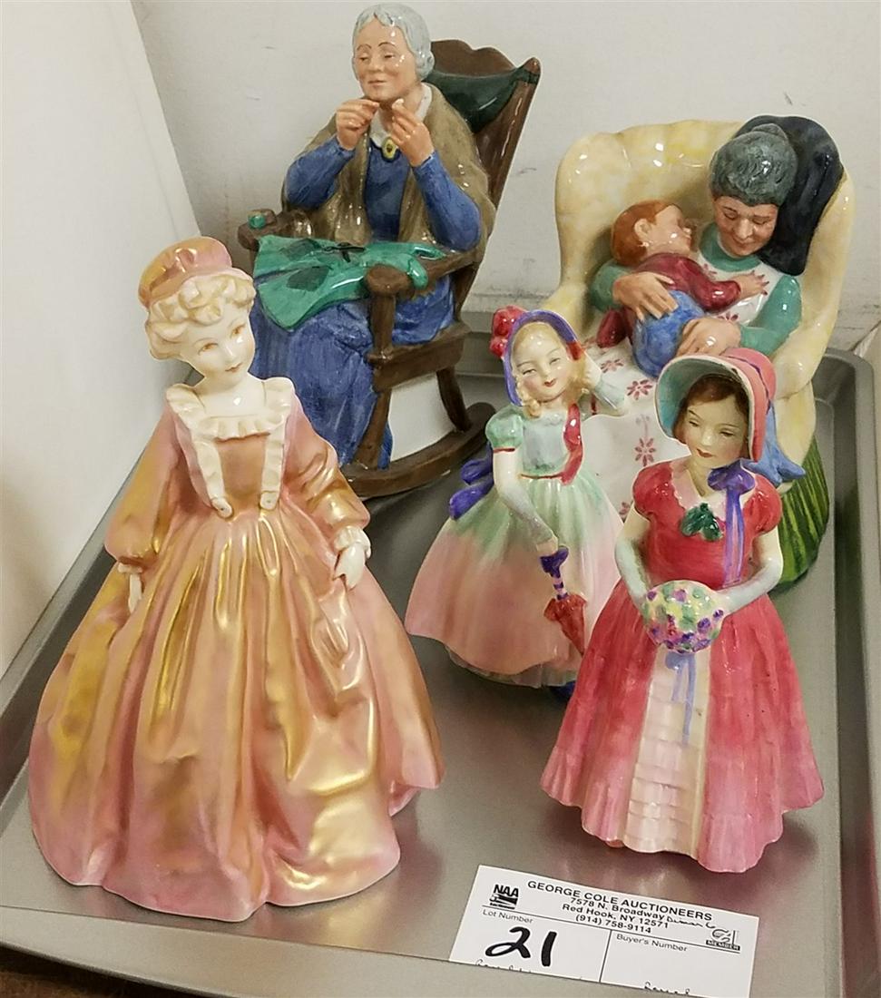 TRAY/ ROYAL WORCHESTER FIGURINE, GRANDMOTHER'S DRESS (1 of 4)