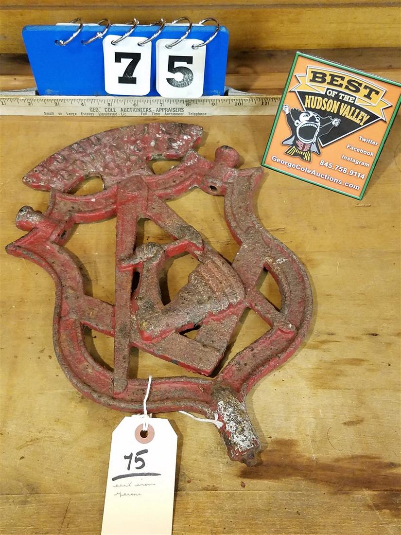 CAST IRON MASONS GOOD WILL COUNCIL 32 ITEM. 13.5" X: CAST IRON MASONS GOOD WILL COUNCIL 32 ITEM. 13.5" X 9.5" PLACE FOR 2 FLAG INSERTS