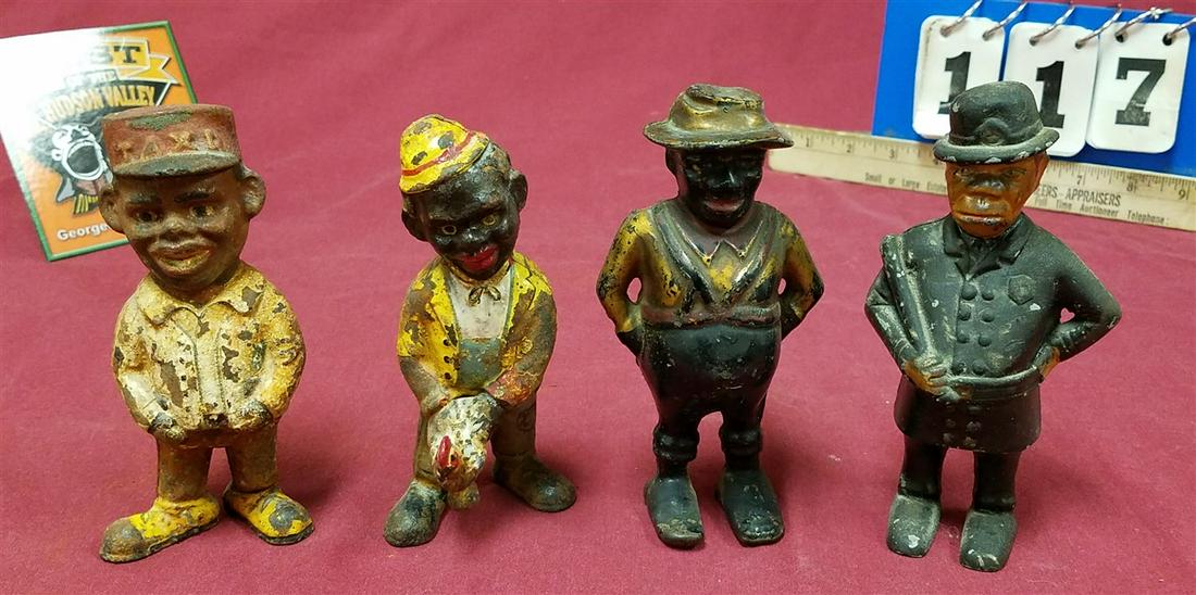 TRAY/ 3 VINTAGE CAST IRON BLACK MEN STILL BANKS ,5.5" (1 of 4)