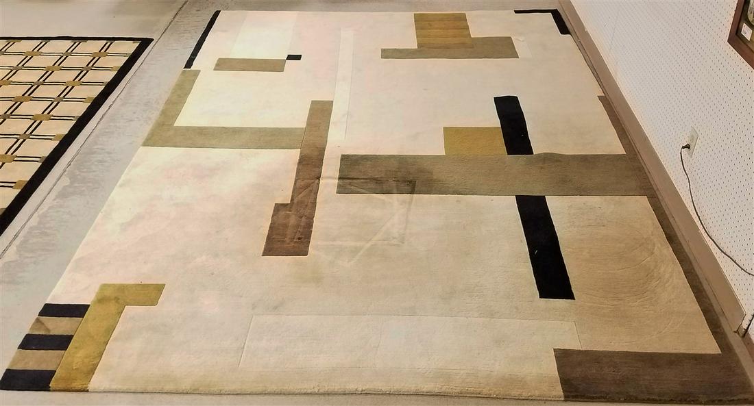 MODERN WOOL RUG, 8'6" X 11'6.5" (1 of 2)