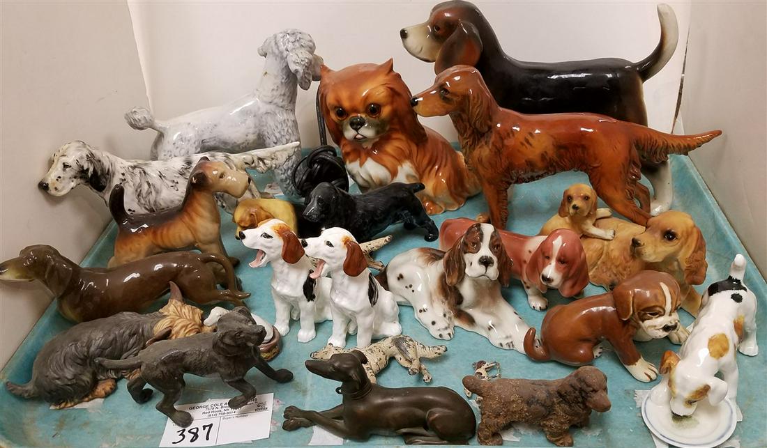 TRAY/ 25 DOG FIGURINES-ROYAL DOULTON, AUSTRIAN FULLBEE (1 of 2)