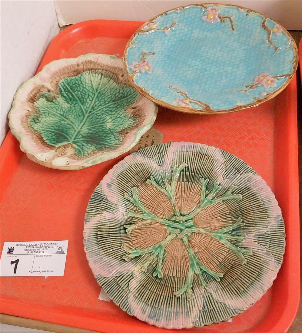 TRAY 3 PC. MAJOLICA-1 ETRUSCAN 8.25" DIAM. PLATE (1 of 1)