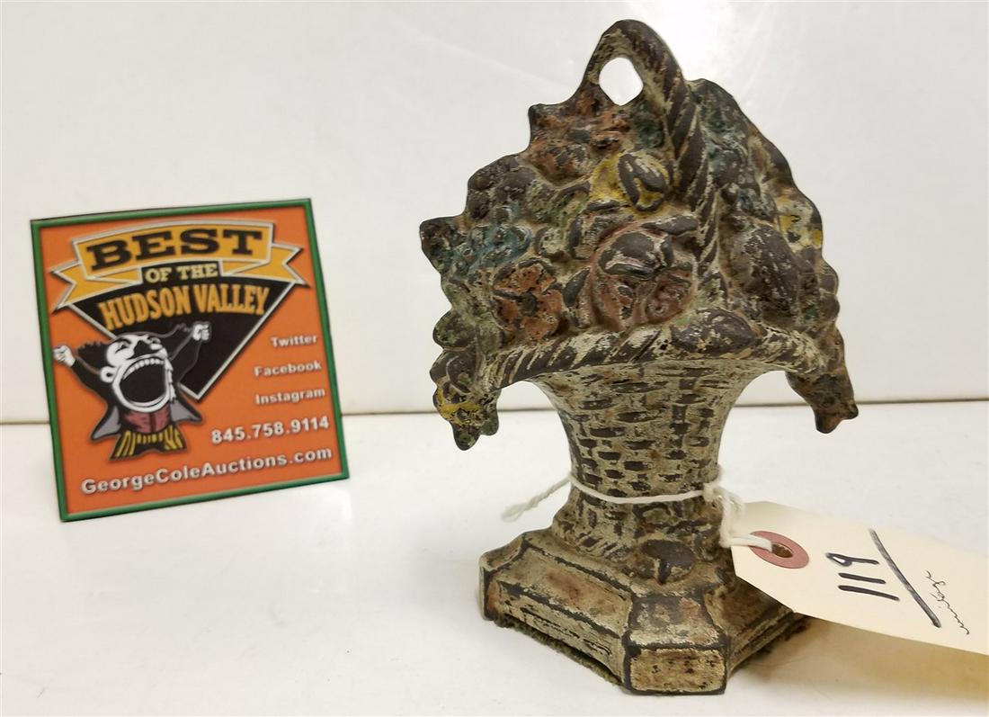 VINTAGE BASKET OF FLOWERS CAST IRON DOOR STOP, 5.75" X: VINTAGE BASKET OF FLOWERS CAST IRON DOOR STOP, 5.75" X 3.5"