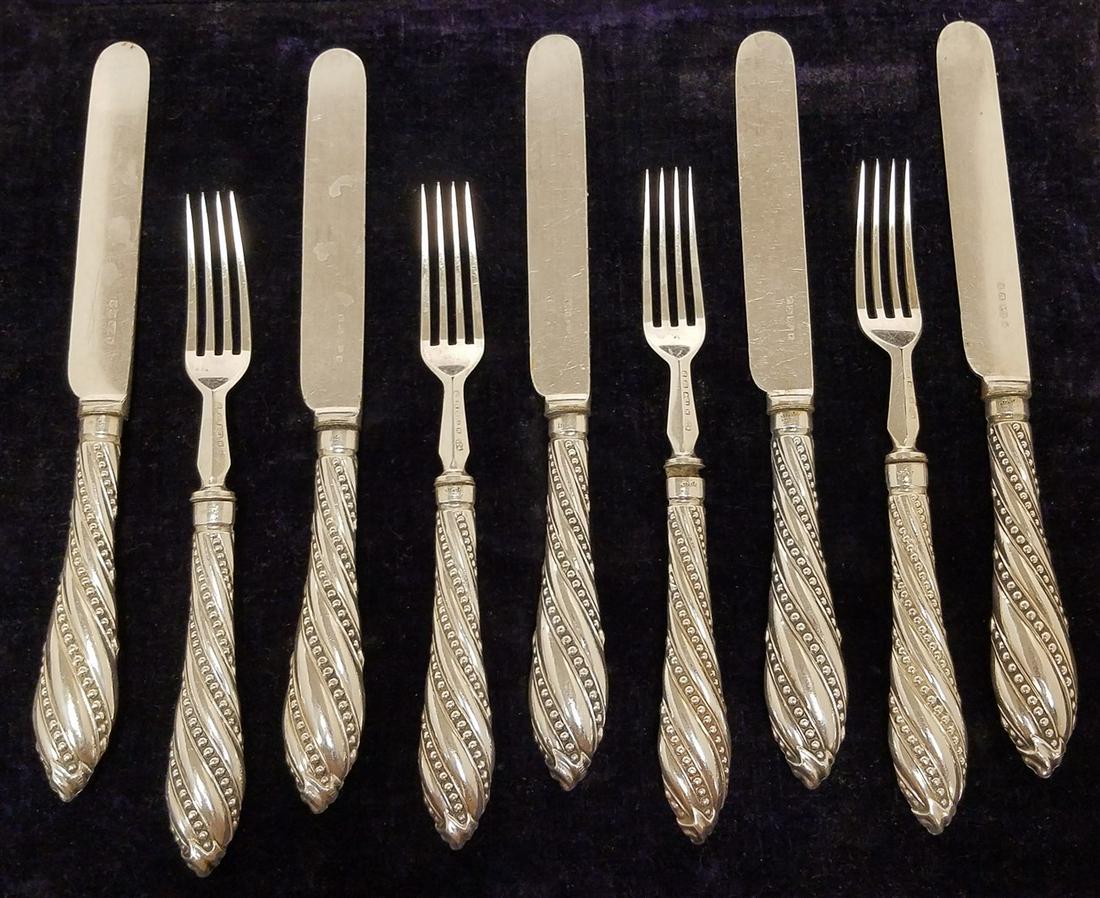 LOT SILVERPLATE 5 KNIVES + 4 FORKS (1 of 6)