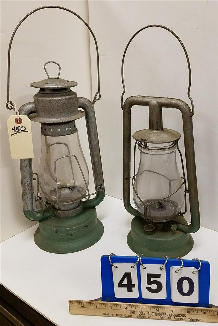 2 DIETZ RR LANTERNS (1 of 3)