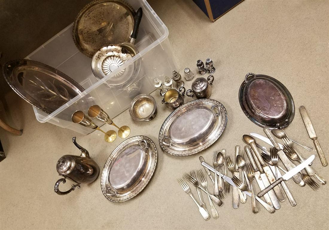 TUB SILVERPLATE SERVING PCS., FLATWARE (1 of 4)