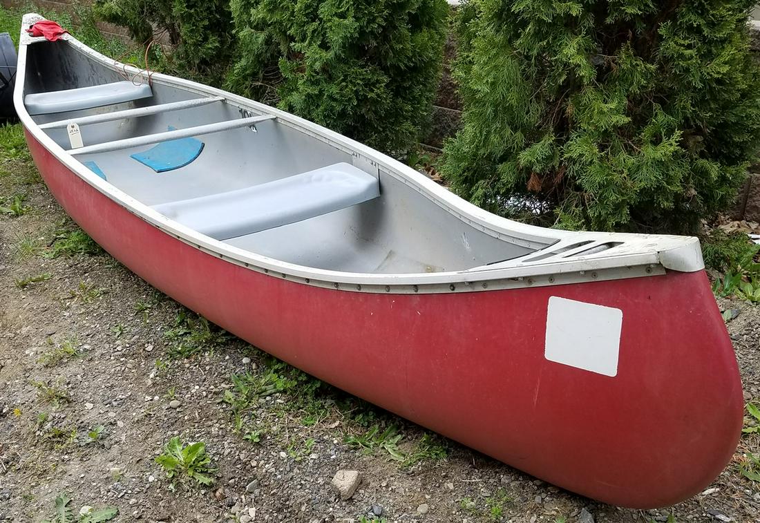 15' CANOE (1 of 7)