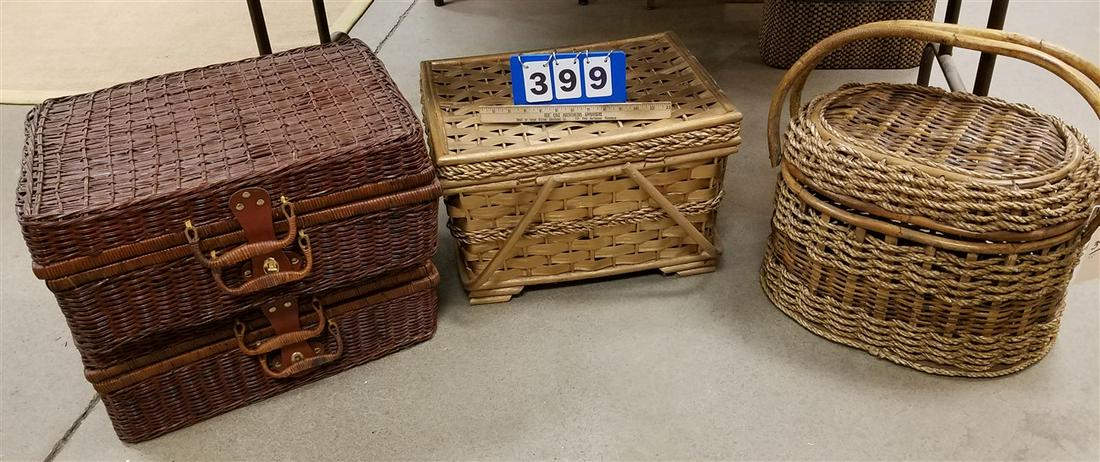 LOT 4 BASKETS (1 of 1)