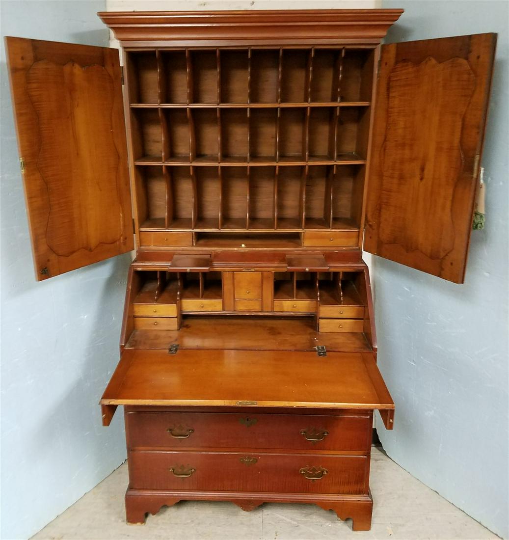 EARLY 19th c. SECRETARY DESK DE-AQUISITIONED FROM THE: EARLY 19th c. SECRETARY DESK DE-AQUISITIONED FROM THE WM. HENRY SEWARD MUSEUM IN AUBURN NY. SEWARD WAS LINCOLN'S SECRETARY OF STATE, 6'6" X 38"W X 19"DProvenance is from consignor's notes.
