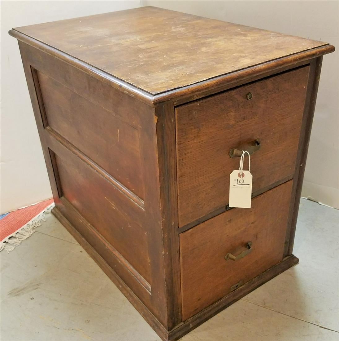 VINTAGE 2 DRAWER FILE, 25.25"H X 19"W X 28"D LIBRARY (1 of 3)