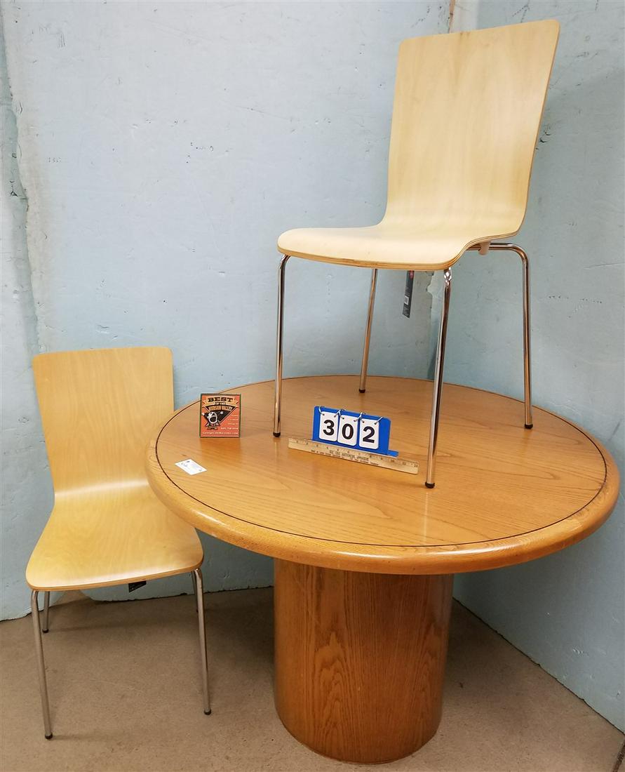 EXCELLENT CABINET WORKS CO. OAK PED. BASE TABLE, 30.5"H (1 of 5)