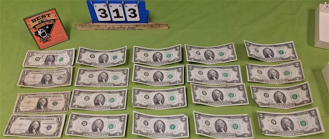 LOT US CURRENCY SILVER CERT. $1 1935D, 1935E, 1957, (1 of 14)