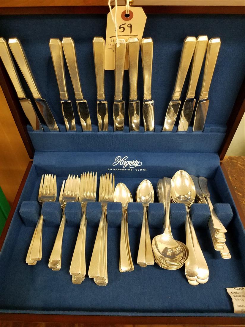 BX'D 72PC. TOWLE "CRAFTSMAN" STERL. FLATWARE SERVICE (1 of 3)