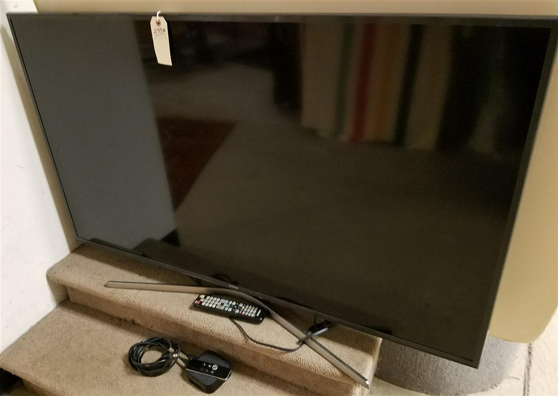 SAMSUNG 55" FLAT SCREEN TV (1 of 6)