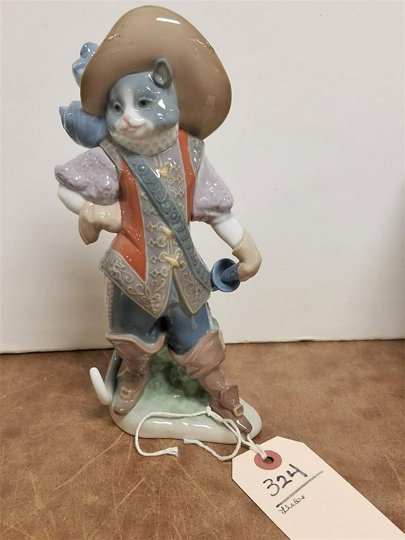 LLADRO PUSS N' BOOTS 9" #8599 (1 of 2)