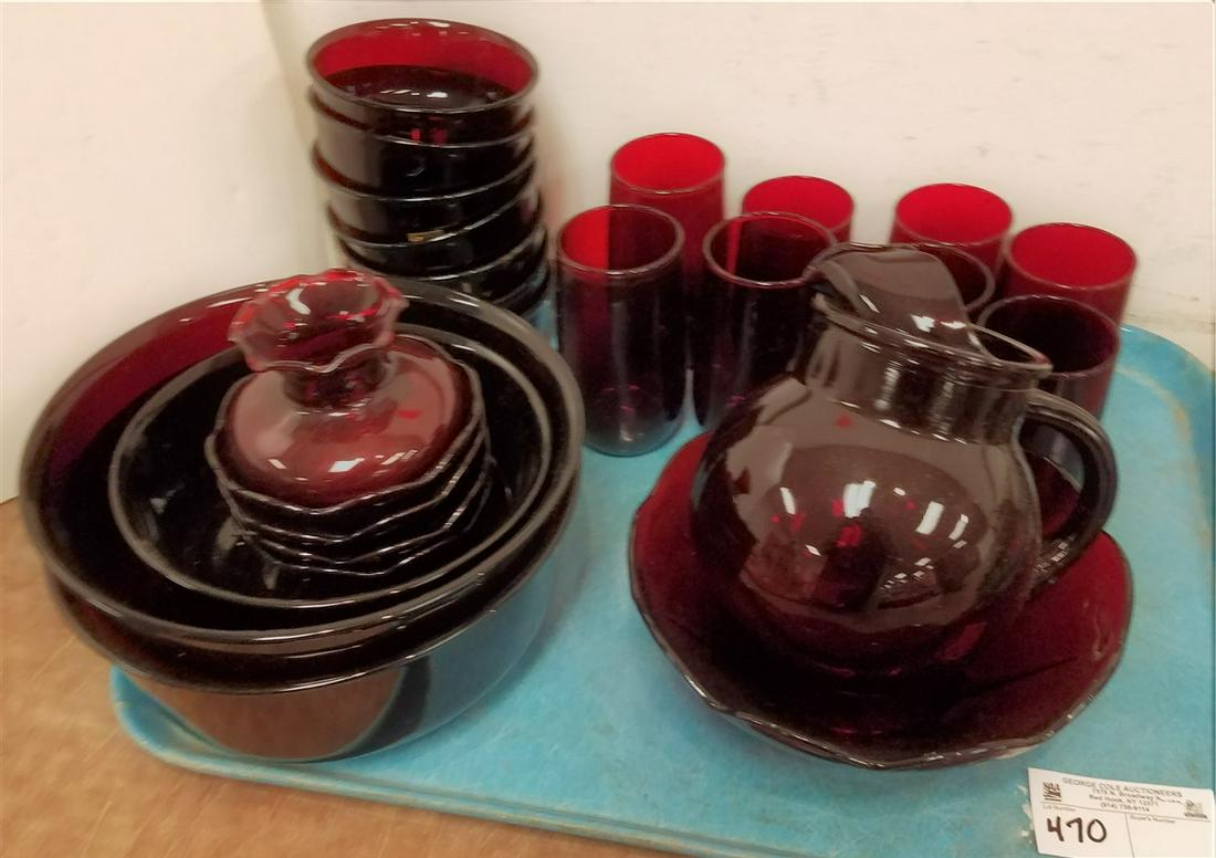 TRAY 25PC. RUBY GLASS (1 of 3)